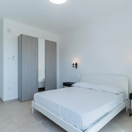 Vila Infinity With Pool By Wonderful Italy *