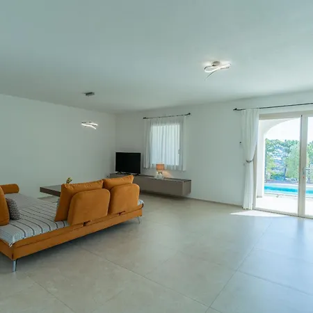 Infinity With Pool By Wonderful Italy Olbia